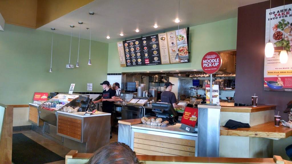 Noodles and Company | restaurant | 1351 N Port Washington Rd, Grafton, WI 53024, USA | 2624740280 OR +1 262-474-0280