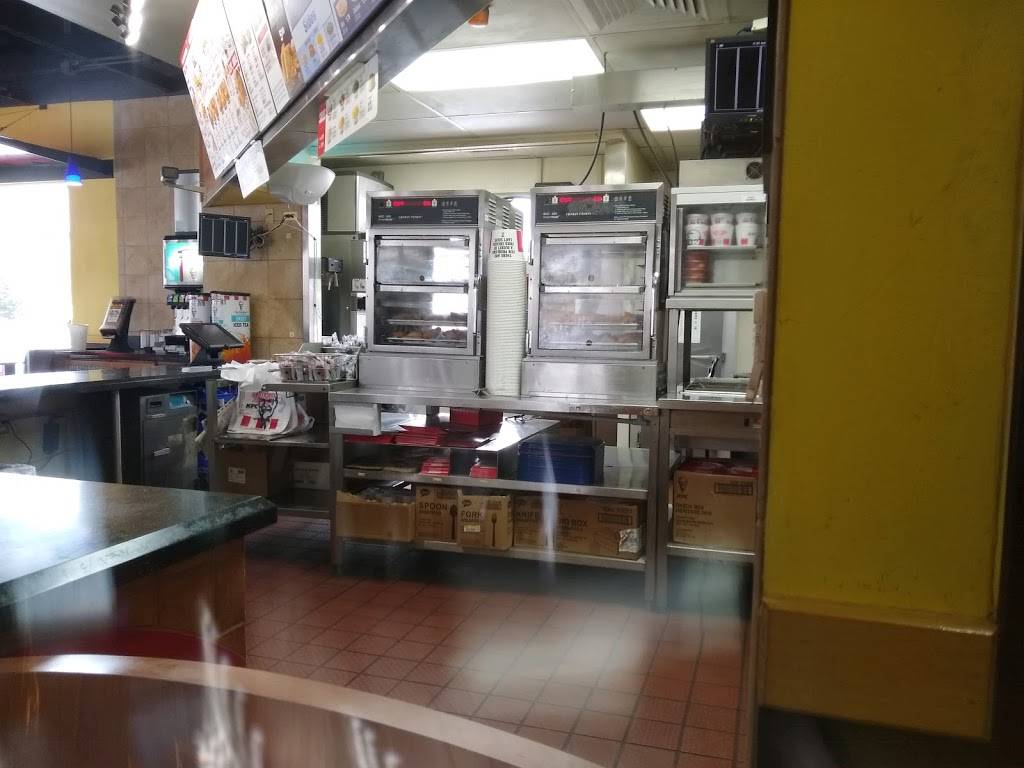 Long John Silvers | restaurant | 1504 Nations Dr, Gurnee, IL 60031, USA | 8475998439 OR +1 847-599-8439