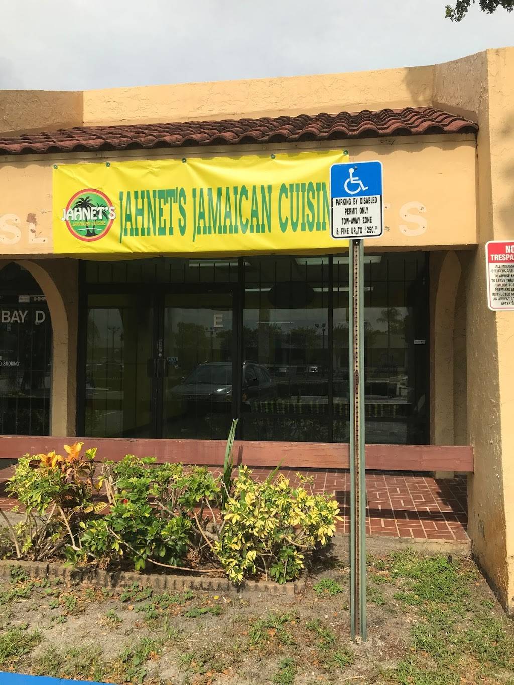 Jahnets Jamaican Cuisine | restaurant | 3810 S State Rd 7 Unit E, Miramar, FL 33023, USA | 9542572828 OR +1 954-257-2828