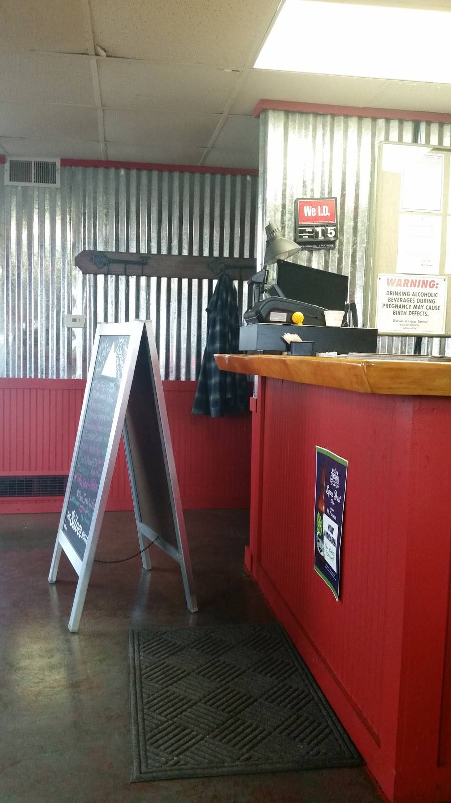 Shawnee Mound BBQ | restaurant | 112 Rives Rd, Clinton, MO 64735, USA | 6605251695 OR +1 660-525-1695