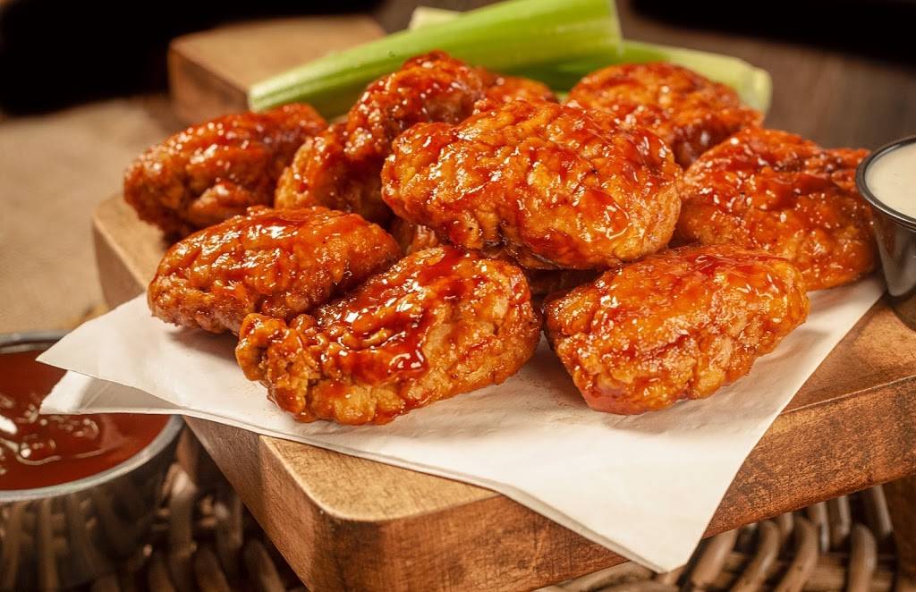 Beef O Bradys | restaurant | Palm Plaza, 1951 S McCall Rd #700, Englewood, FL 34223, USA | 9414738776 OR +1 941-473-8776