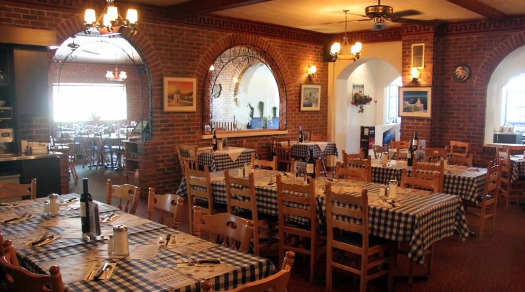 Restaurant Le Grec | restaurant | 9151 Rue Notre Dame O, Trois-Rivières, QC G9B 6T2, Canada | 8193772511 OR +1 819-377-2511