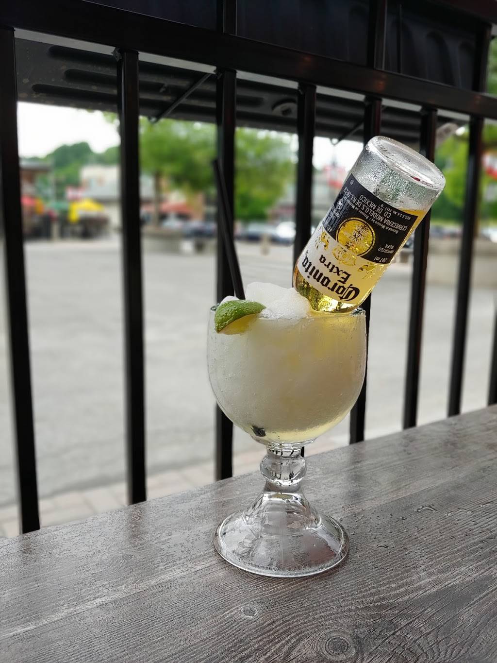 Mexicali Rosas | restaurant | 250 Centrum Blvd unit 112, Orléans, ON K1E 3J1, Canada | 6138241722 OR +1 613-824-1722