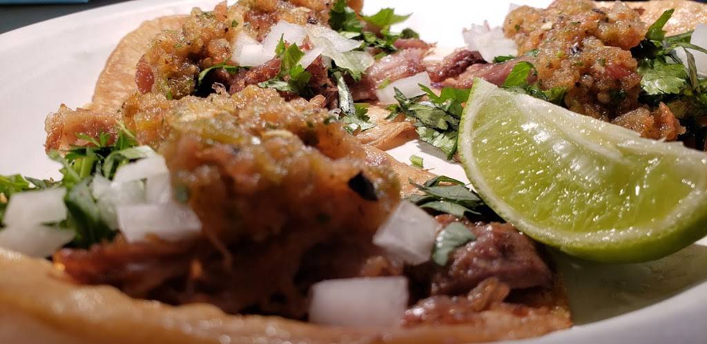 Lakeland Outdoor Market | restaurant | 33100 Vail St, Lake Elsinore, CA 92530, USA | 9516756022 OR +1 951-675-6022