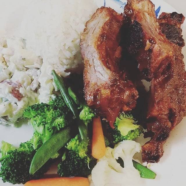 Rockwood Tavern | restaurant | 18727 E Burnside St, Portland, OR 97233, USA | 5034895447 OR +1 503-489-5447