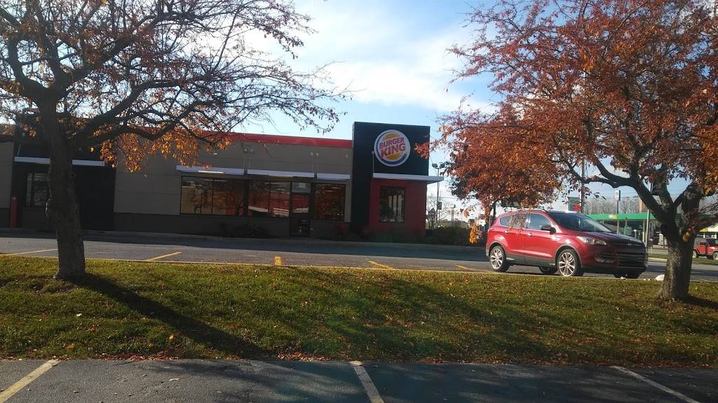 Burger King | restaurant | 1105 W 7th St, Auburn, IN 46706, USA | 2609279204 OR +1 260-927-9204