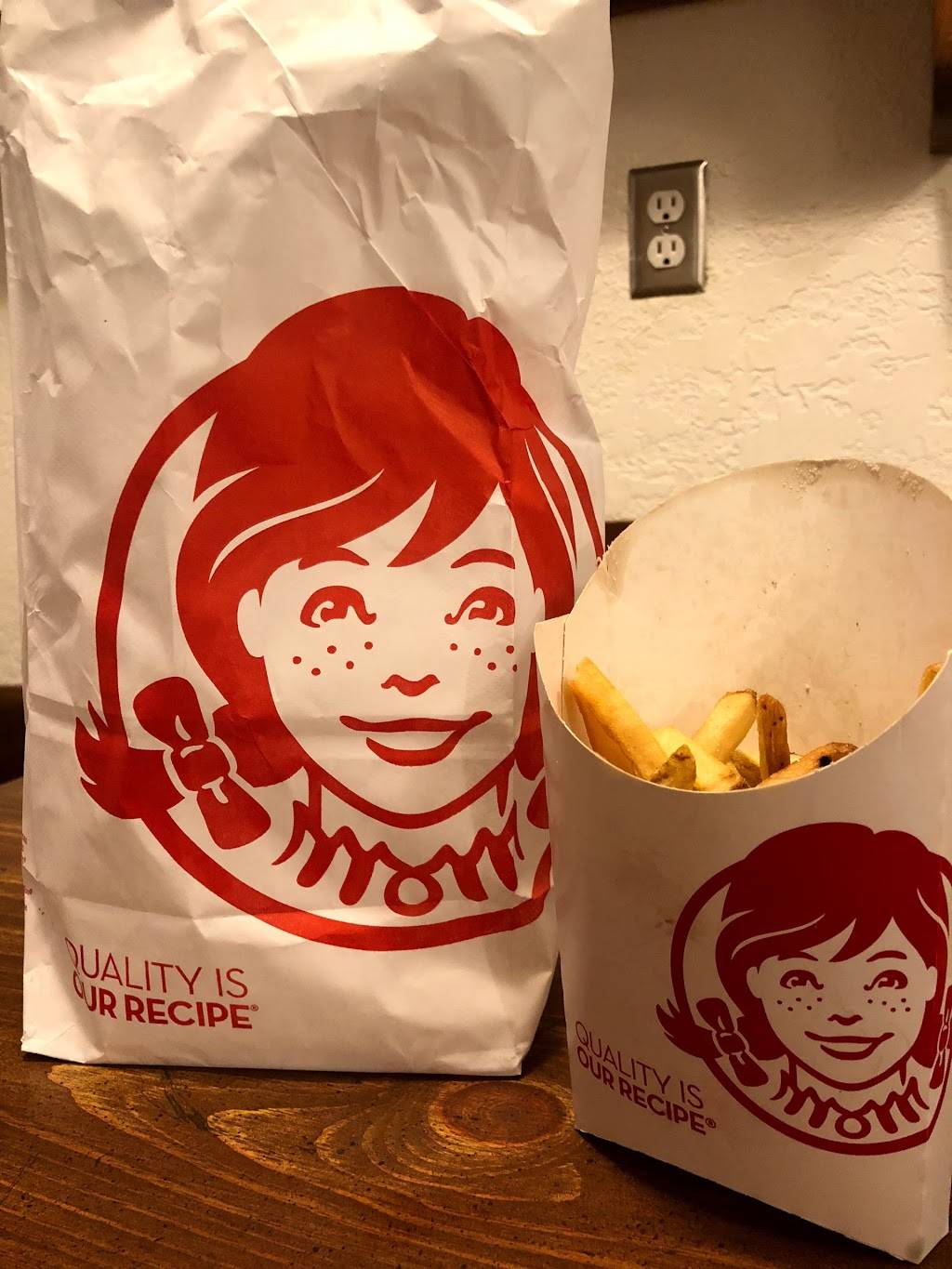 Wendys | restaurant | 1117 Harrisburg Pike, Lancaster, PA 17603, USA | 7173931065 OR +1 717-393-1065