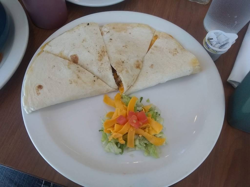 Chicos Taco House | restaurant | 5954 M-55, Cadillac, MI 49601, USA | 2317757272 OR +1 231-775-7272