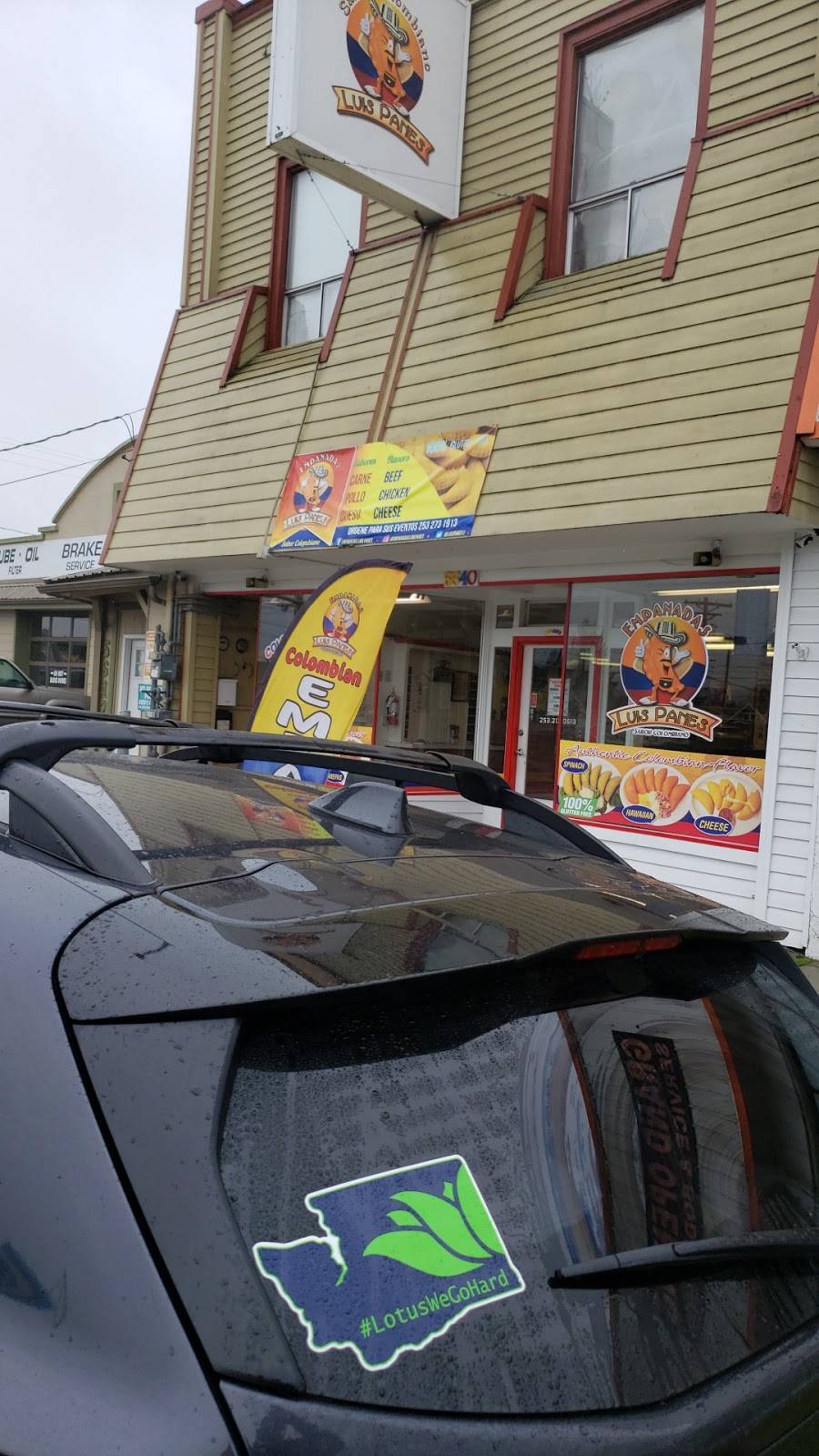 Empanadas Colombianas Luis Panes | restaurant | 5640 S Tacoma Way, Tacoma, WA 98409, USA | 2532120613 OR +1 253-212-0613