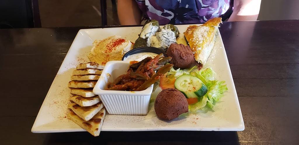 Krazy Greek Kitchen | restaurant | 142 W Lakeview Ave #1000, Lake Mary, FL 32746, USA | 4073307482 OR +1 407-330-7482