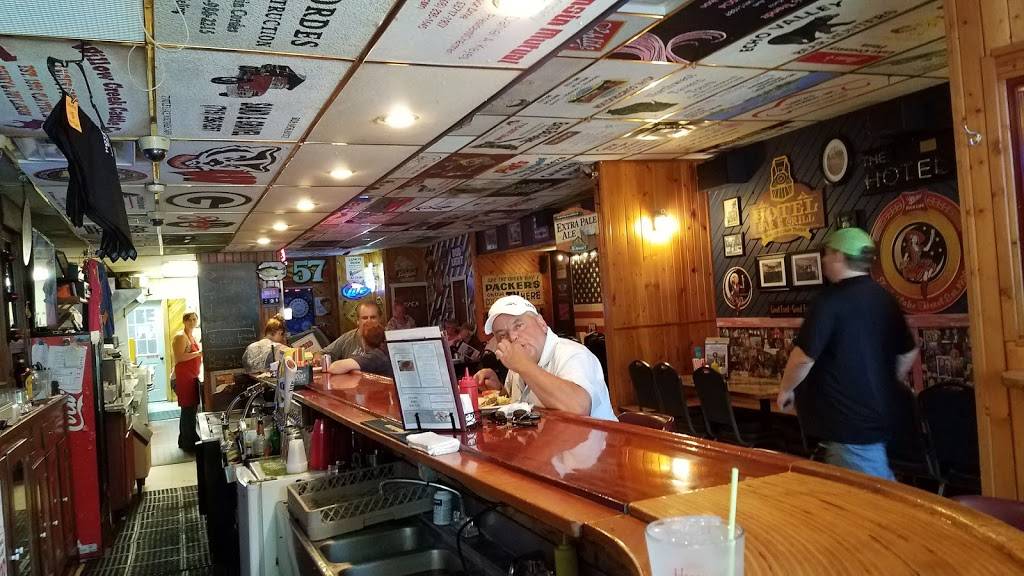 Hotel Bar & Grill | restaurant | 112 Railroad Ave S, Turtle Lake, WI 54889, USA | 7159864910 OR +1 715-986-4910