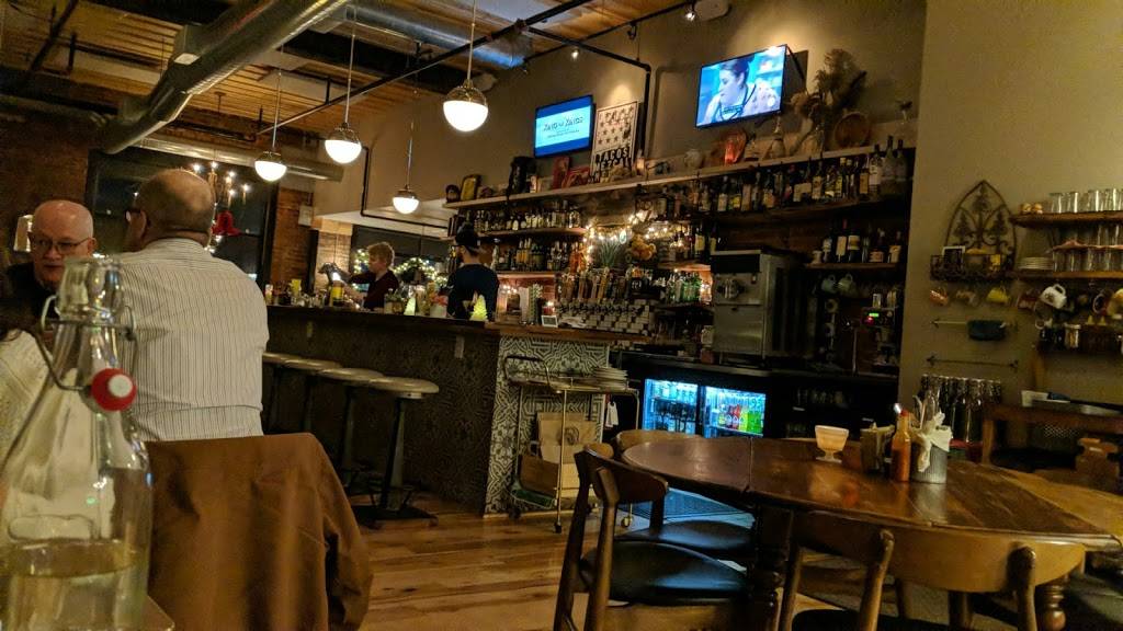 Caucho | restaurant | 1202 3rd St SE #102, Cedar Rapids, IA 52401, USA | 3192002525 OR +1 319-200-2525