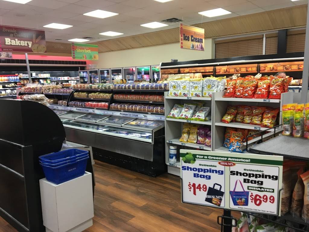 Braums Ice Cream & Burger Restaurant | restaurant | 710 N, US-75, Denison, TX 75020, USA | 9034637055 OR +1 903-463-7055