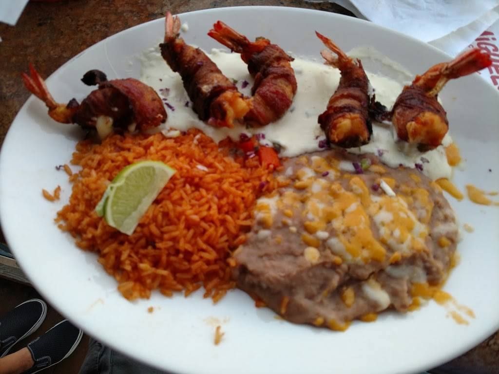 Miguels Cocina | restaurant | 2912 Shelter Island Dr, San Diego, CA 92106, USA | 6192242401 OR +1 619-224-2401