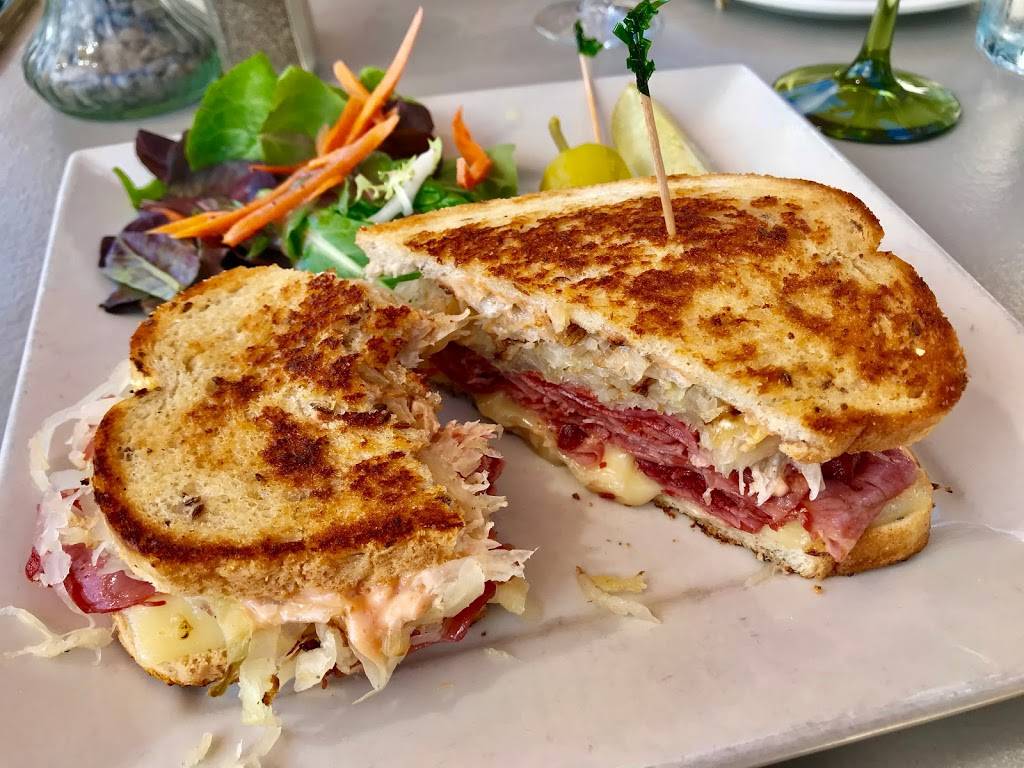 Carols Restaurant | restaurant | 33440 La Serena Way, Temecula, CA 92591, USA | 9516769463 OR +1 951-676-9463