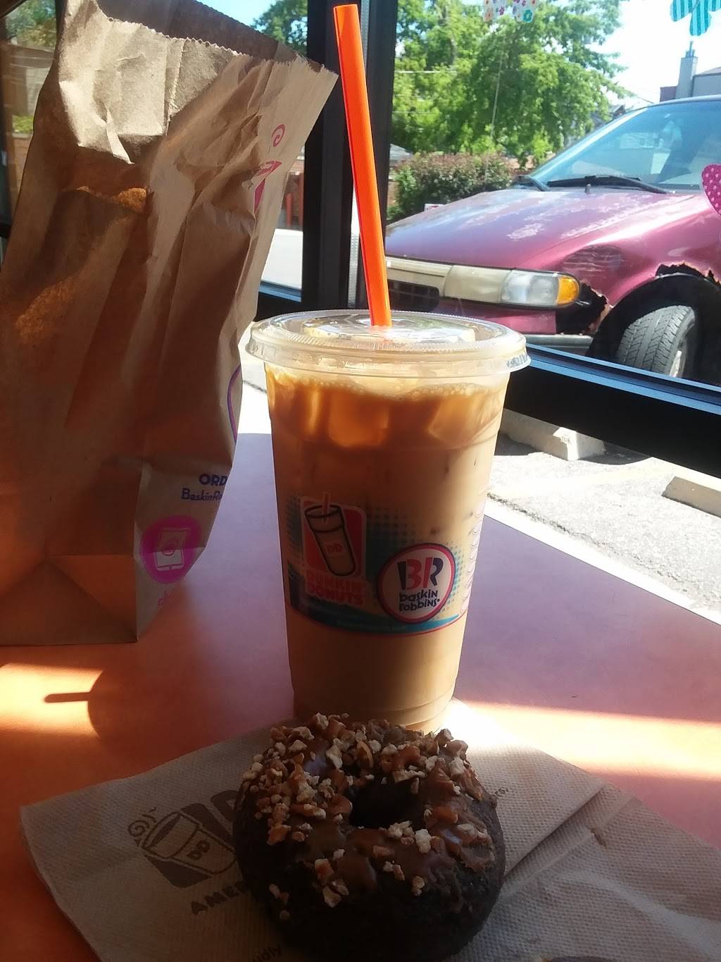 Dunkin Donuts | cafe | 1651 N Western Ave, Chicago, IL 60647, USA | 7736978582 OR +1 773-697-8582