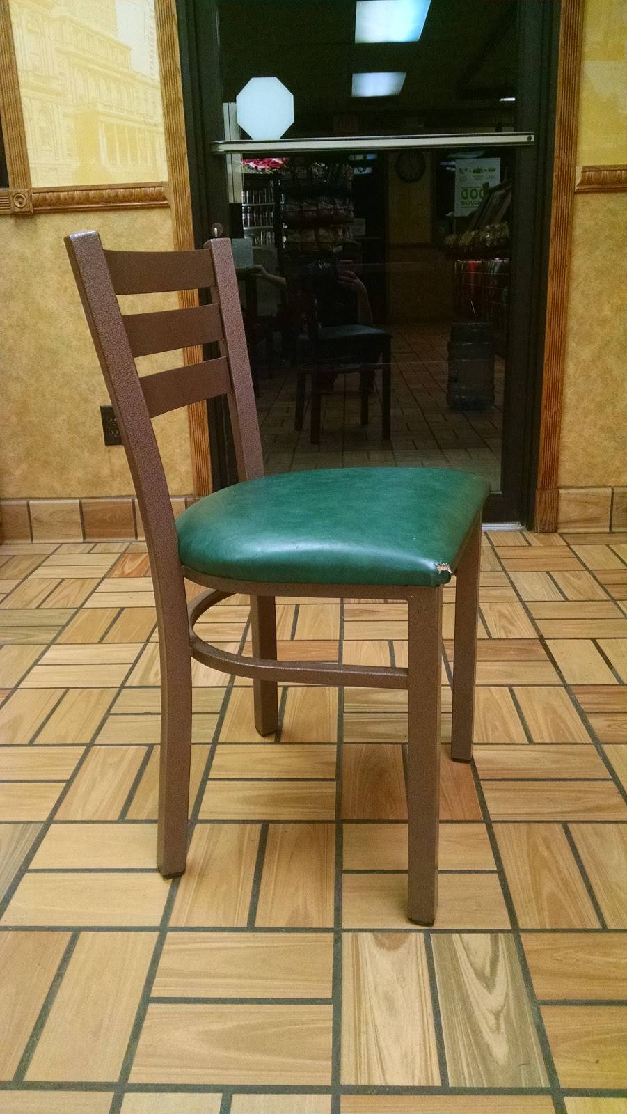 Subway | restaurant | 1321 S Randolph St, Garrett, IN 46738, USA | 2603574178 OR +1 260-357-4178