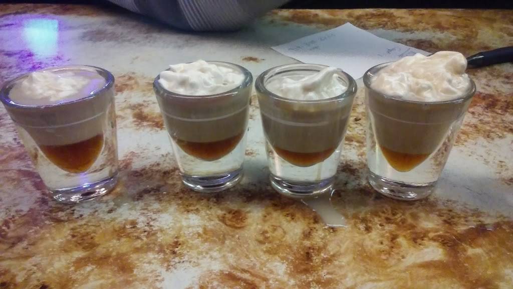 Curtice Hy Flash Bar | restaurant | 7401 Jerusalem Rd, Oregon, OH 43616, USA | 4198369747 OR +1 419-836-9747