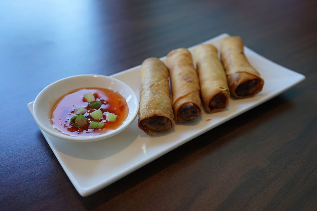 Aung Family Restaurant | restaurant | 2768 Elmwood Ave, Kenmore, NY 14217, USA | 7165756467 OR +1 716-575-6467