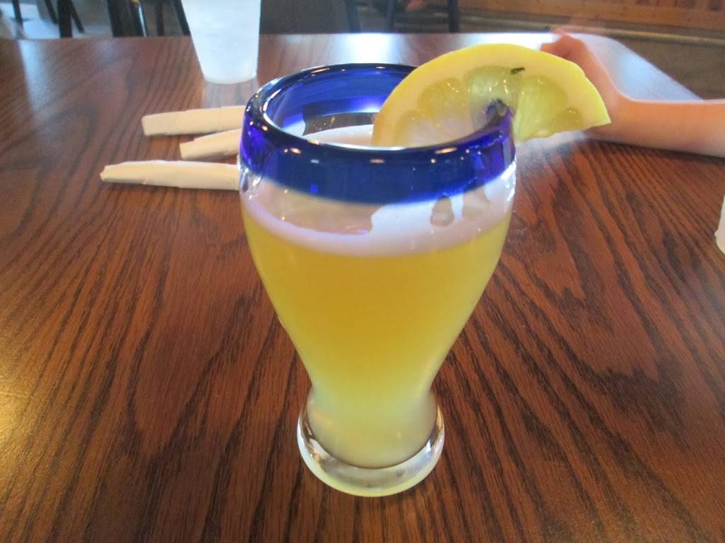 Tonys Butt Shack BBQ & Catering | restaurant | 2380 Water St, Peru, IL 61354, USA | 8152239890 OR +1 815-223-9890