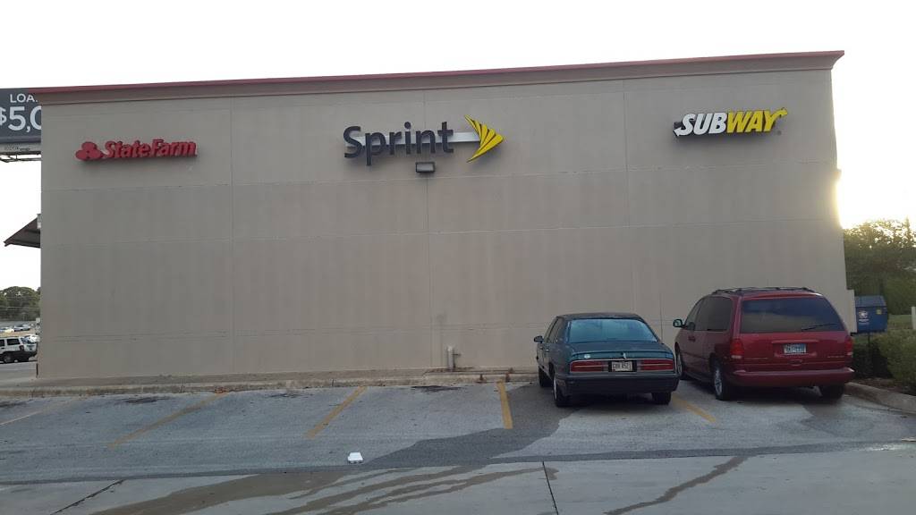 Subway Restaurants | restaurant | 11726 I-35 #102, San Antonio, TX 78233, USA | 2105990153 OR +1 210-599-0153