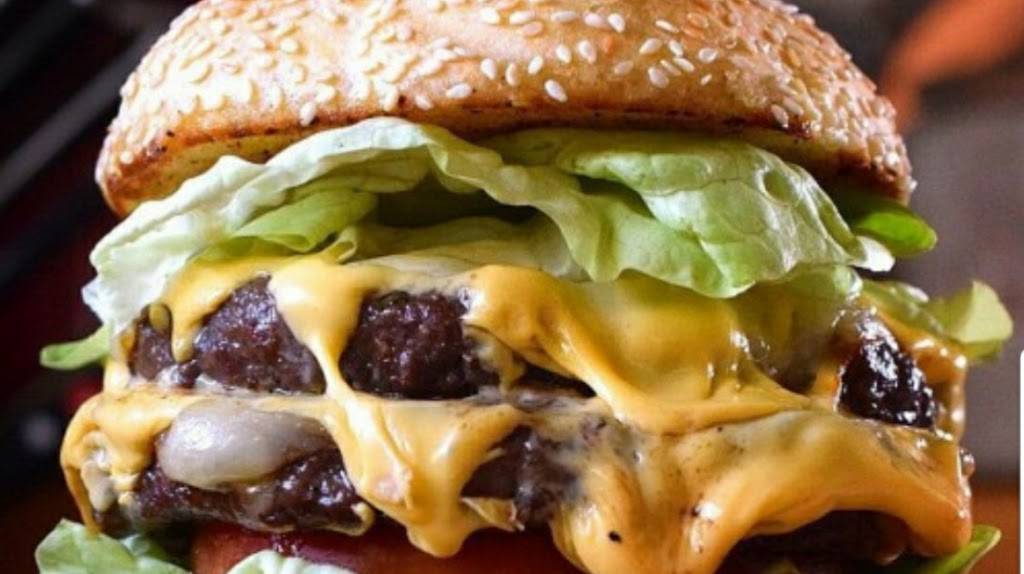 Sno-white drive in | meal delivery | 1841 Yosemite Blvd, Modesto, CA 95354, USA | 2095293032 OR +1 209-529-3032