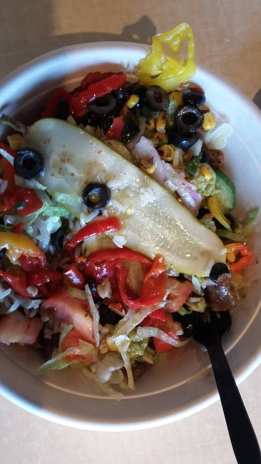 Harveys | restaurant | 175 Consumers Dr, Whitby, ON L1N 1C4, Canada | 9056659261 OR +1 905-665-9261