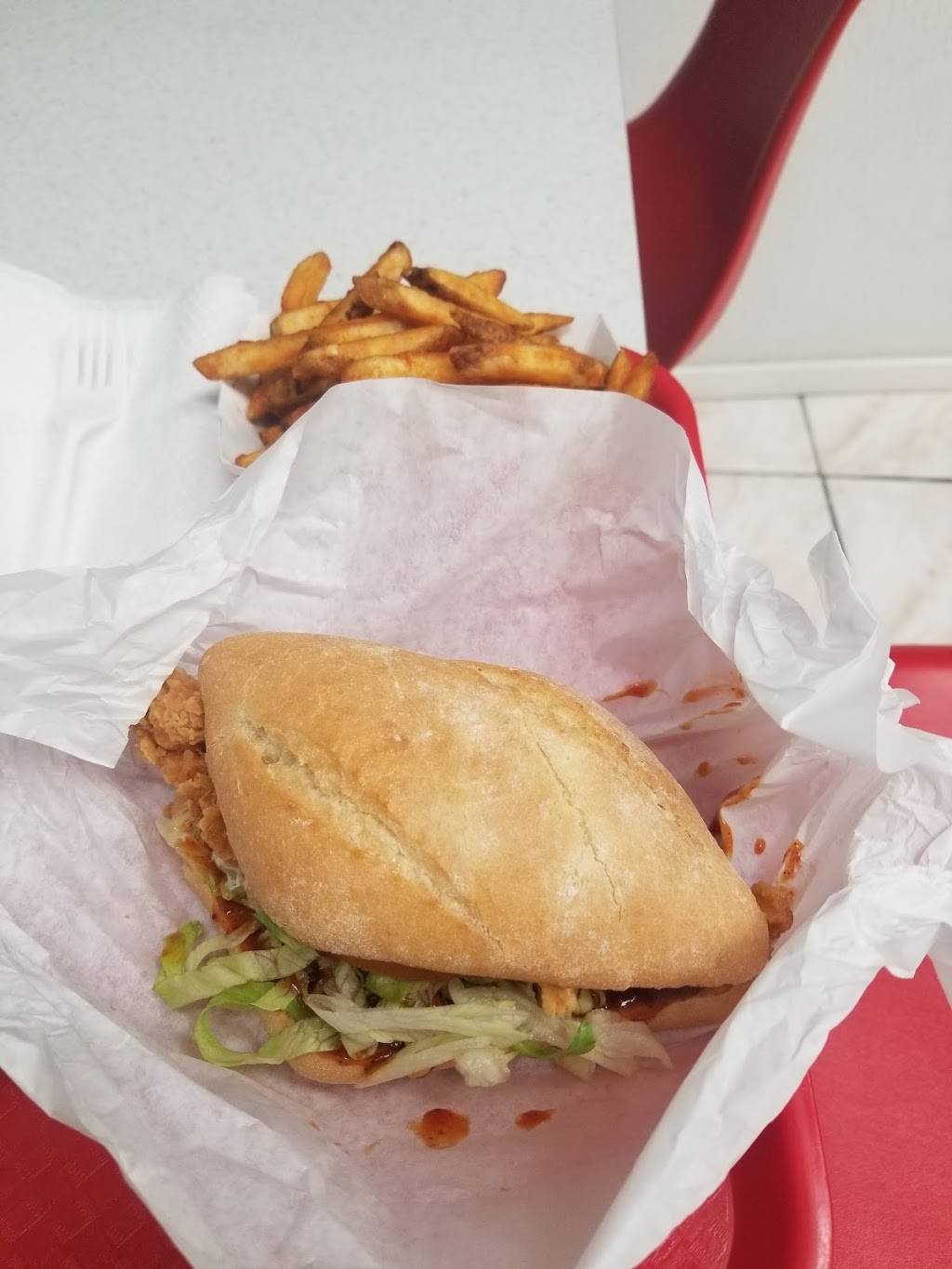 Holy Chicken | restaurant | 1028 Danforth Ave, Toronto, ON M4J 1M2, Canada | 4164694659 OR +1 416-469-4659