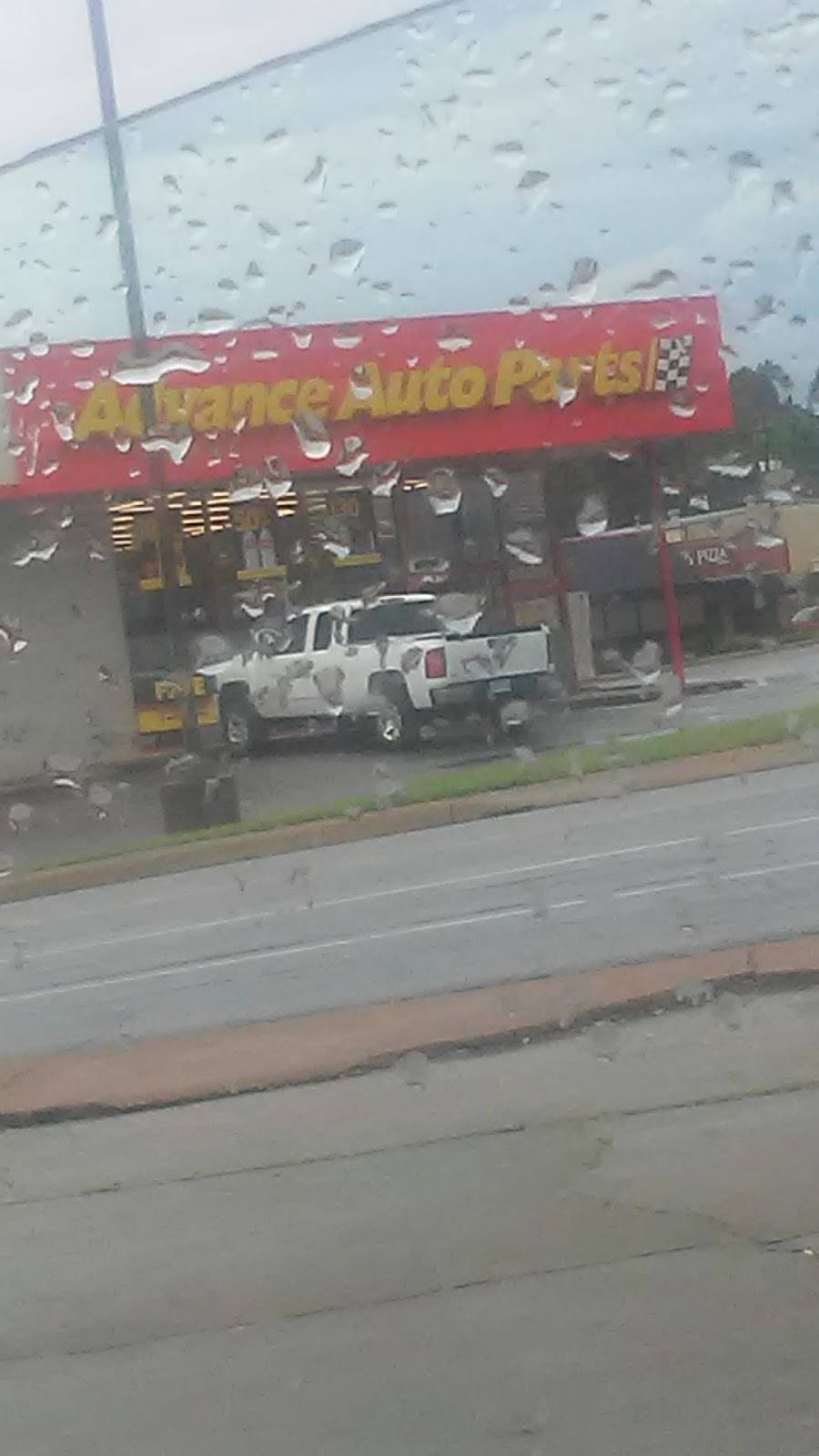 Subway | meal takeaway | 990 East Harrison St, Batesville, AR 72501, USA | 8707937766 OR +1 870-793-7766