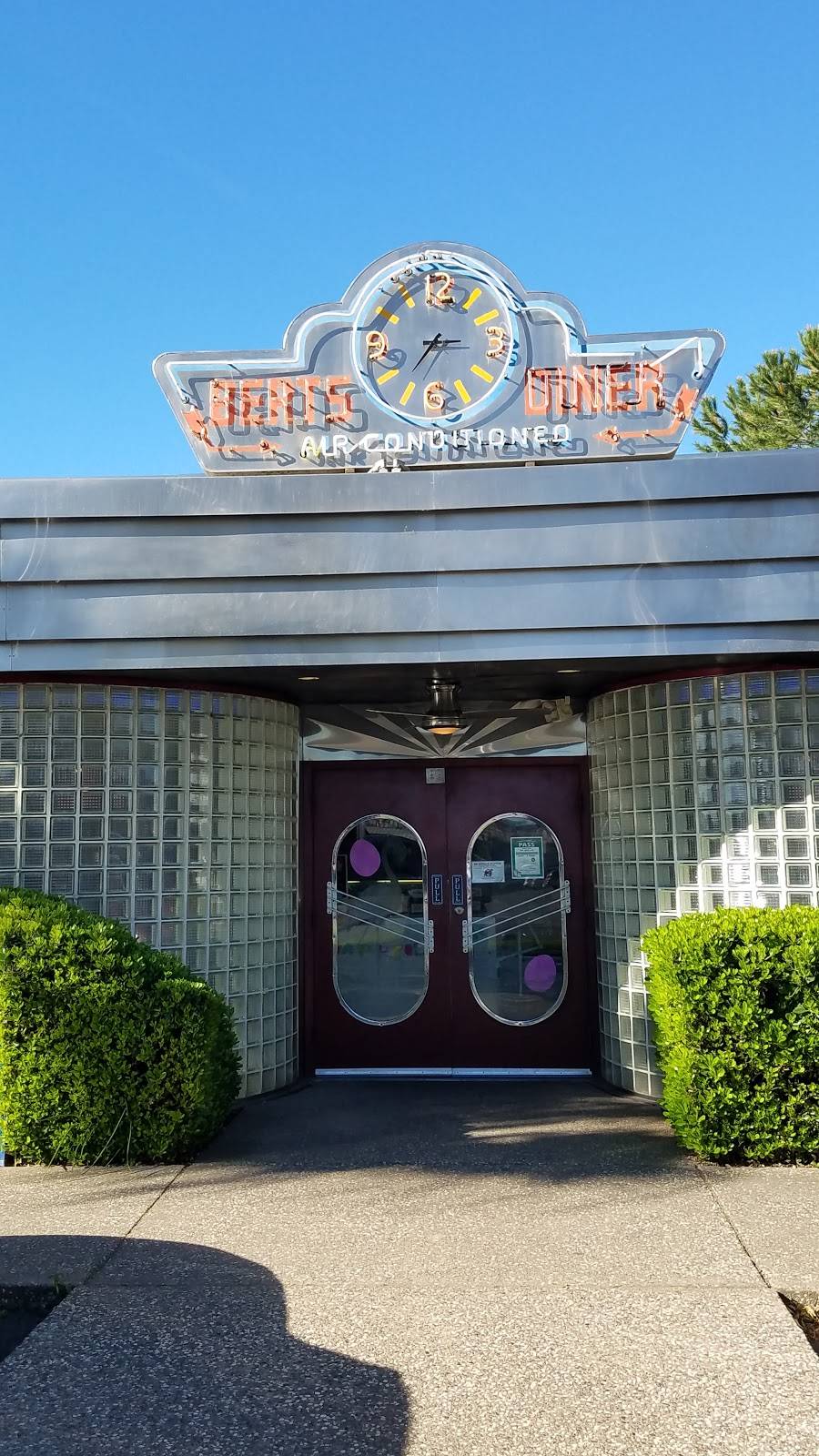 Berts Diner | restaurant | 8972 Grant Line Rd, Elk Grove, CA 95624, USA | 9166866622 OR +1 916-686-6622