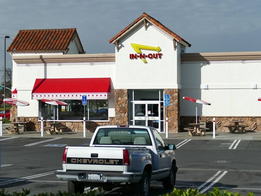 In-N-Out Burger | restaurant | 820 W Imola Ave, Napa, CA 94559, USA | 8007861000 OR +1 800-786-1000