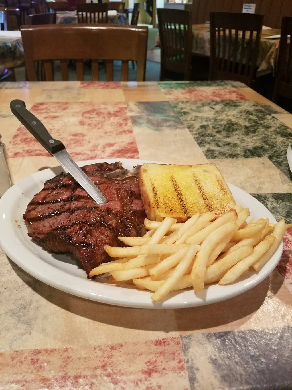 Alexanders Steakhouse | restaurant | 1503 E College Ave, Normal, IL 61761, USA | 3094547300 OR +1 309-454-7300