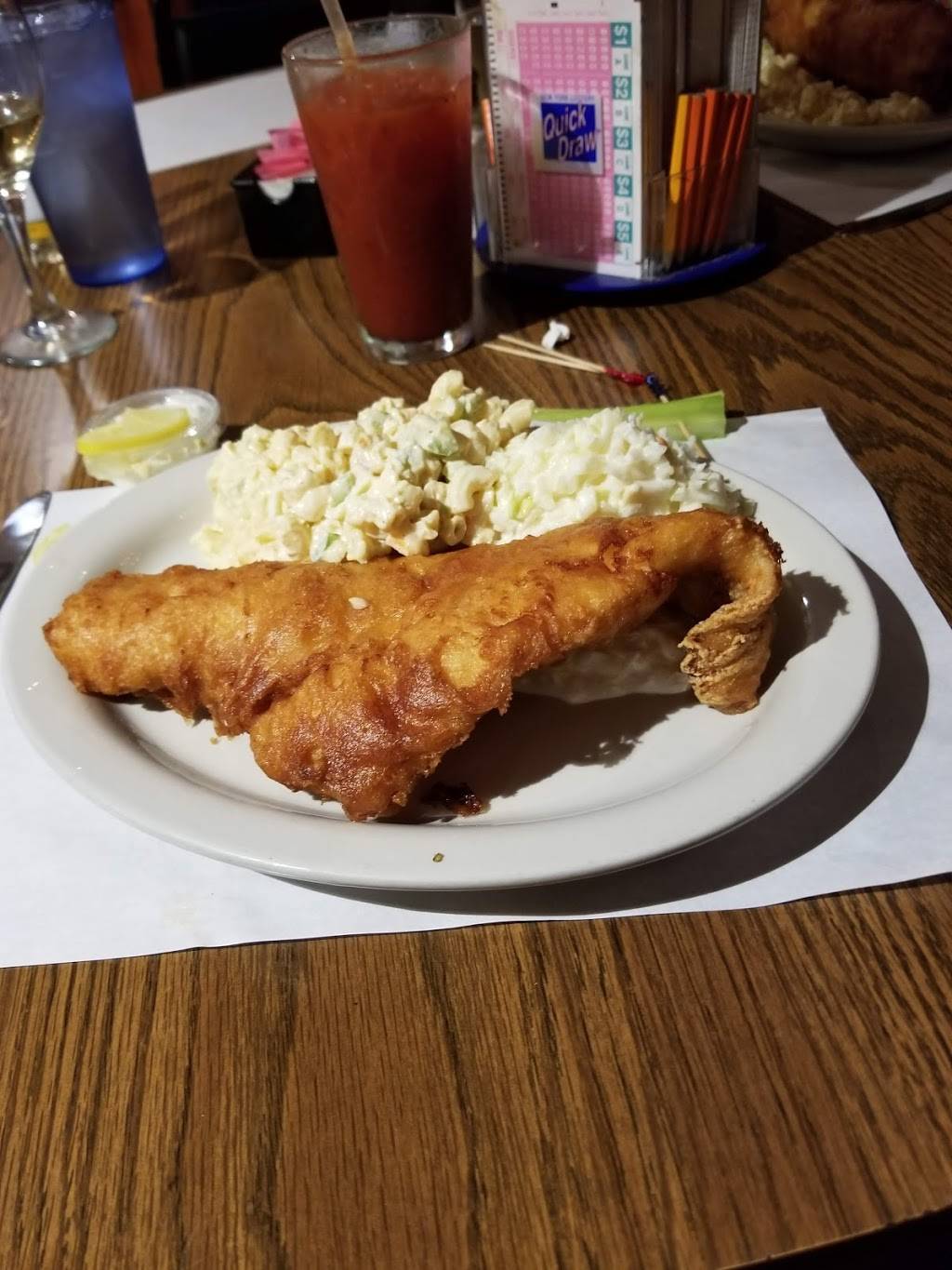 Genes Junkyard Bar & Grill | restaurant | 501 Young St, Tonawanda, NY 14150, USA | 7167431866 OR +1 716-743-1866