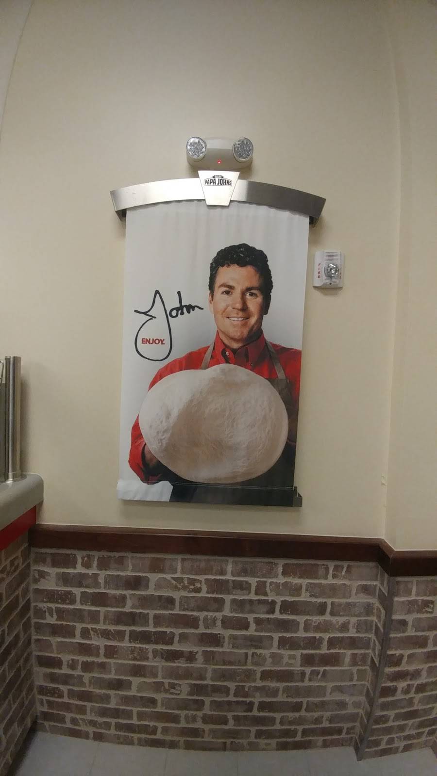 Papa Johns Pizza | restaurant | 506 Mercantile Pl Unit 106, Fort Mill, SC 29715, USA | 8035487272 OR +1 803-548-7272