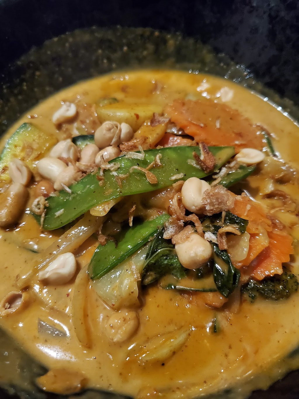 Thai social | restaurant | 215-01 73rd Ave, Queens, NY 11364, USA | 7183953666 OR +1 718-395-3666