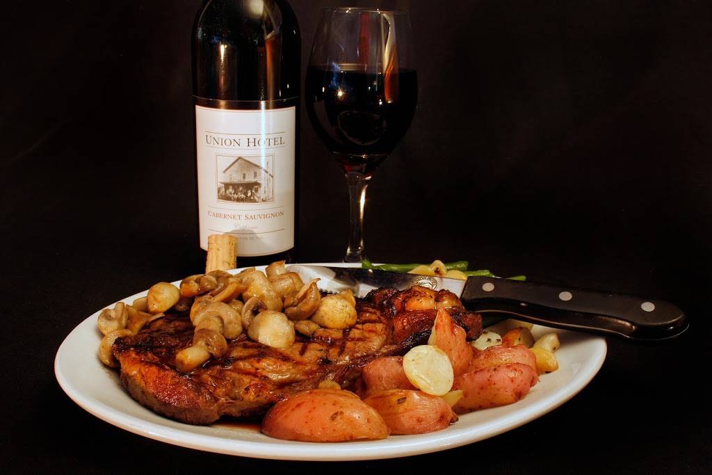 Union Hotel Restaurant & Cafe | restaurant | 3731 Main St, Occidental, CA 95465, USA | 7078743555 OR +1 707-874-3555