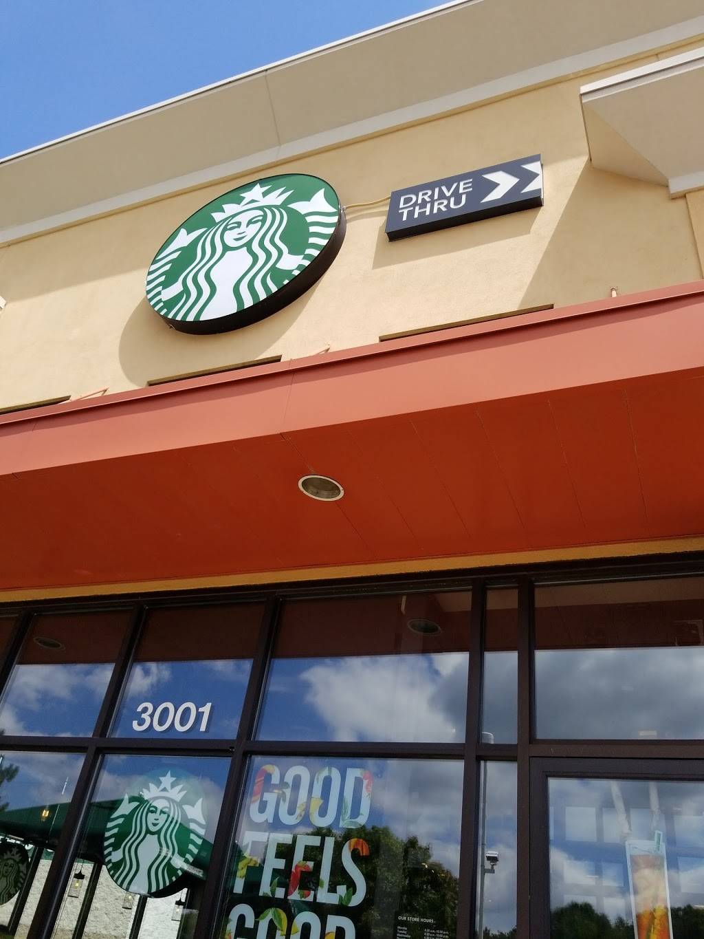 Starbucks | cafe | 3001 N Perryville Rd, Rockford, IL 61114, USA | 8156361673 OR +1 815-636-1673