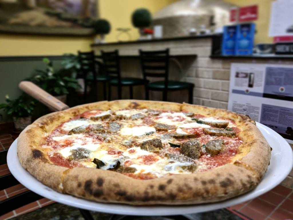 Saverios Authentic Pizza Napoletana | meal takeaway | 929 N Broadway, North Massapequa, NY 11758, USA | 5167990091 OR +1 516-799-0091