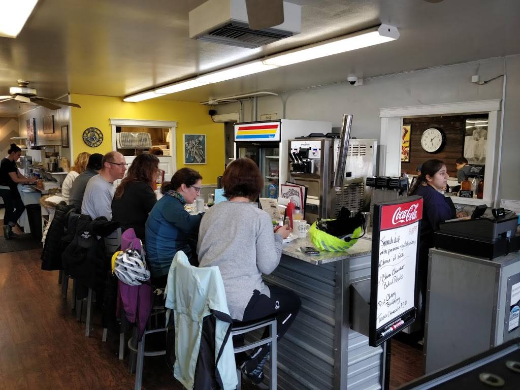 The Stilly Diner | restaurant | 223 N Olympic Ave #1336, Arlington, WA 98223, USA | 3604038486 OR +1 360-403-8486