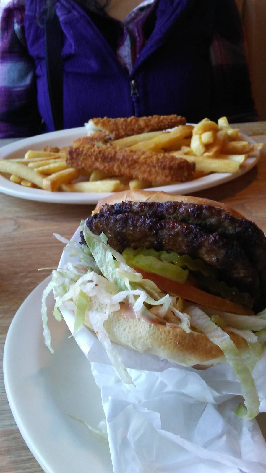 Ranch Burgers | restaurant | 5685 Riverside Dr # A, Chino, CA 91710, USA | 9095918500 OR +1 909-591-8500