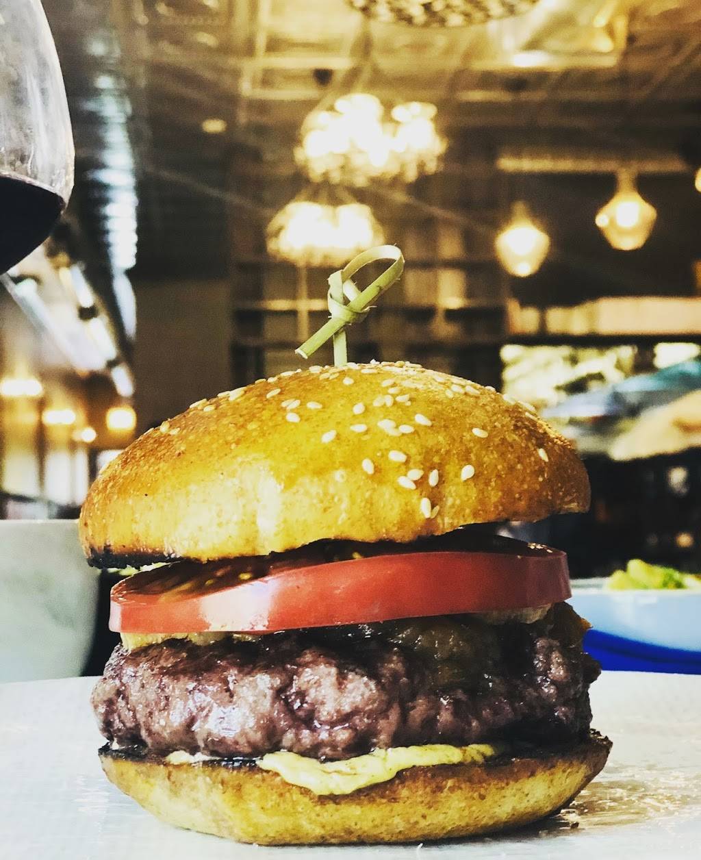 Le Sud | restaurant | 2301 W Roscoe St, Chicago, IL 60618, USA | 7738571985 OR +1 773-857-1985