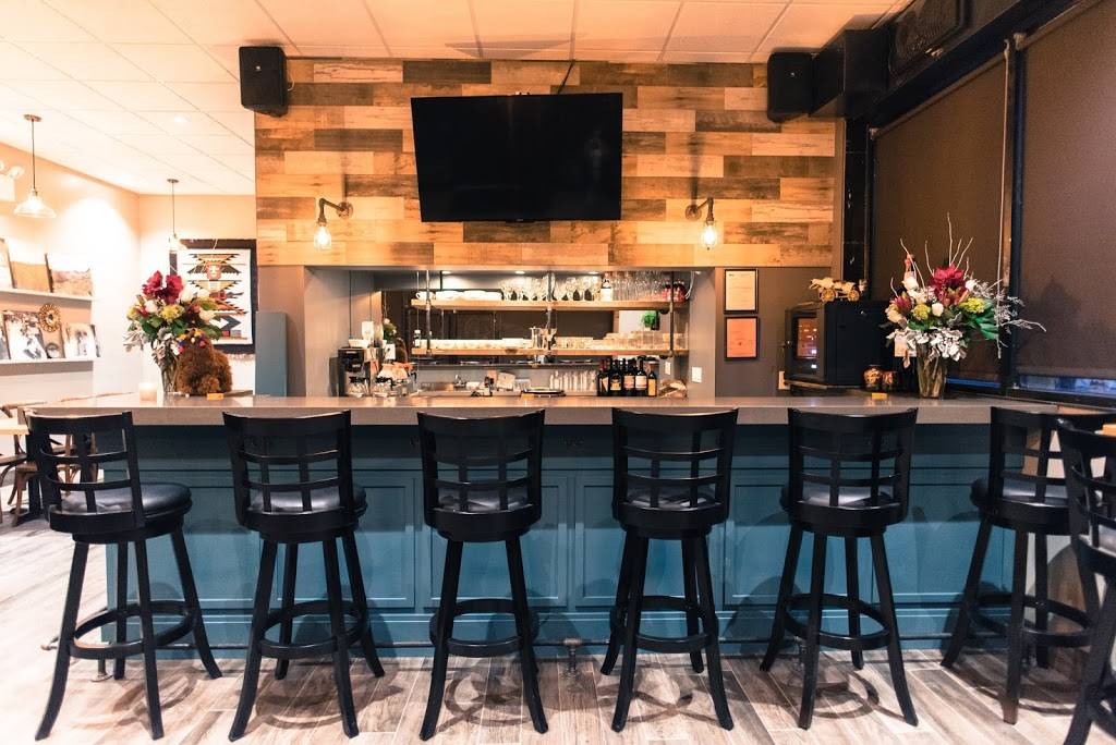 Rincón Melania | restaurant | 35-19 Queens Blvd, Long Island City, NY 11101, USA | 7183611905 OR +1 718-361-1905