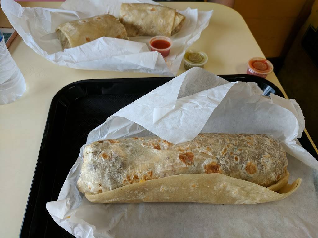 Nicos Mexican Food | restaurant | 5151 Morena Pl, San Diego, CA 92110, USA | 8582727907 OR +1 858-272-7907