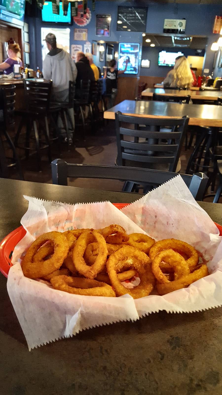 Gilhulys on 61 | restaurant | 5 Lake St, Berlin Heights, OH 44814, USA | 4195883333 OR +1 419-588-3333