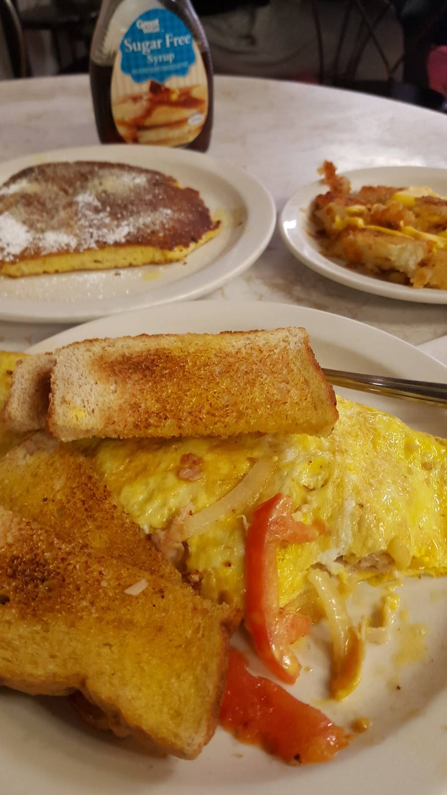 Sams Cafe | restaurant | 115 N Walnut St, Champaign, IL 61820, USA | 2173527102 OR +1 217-352-7102