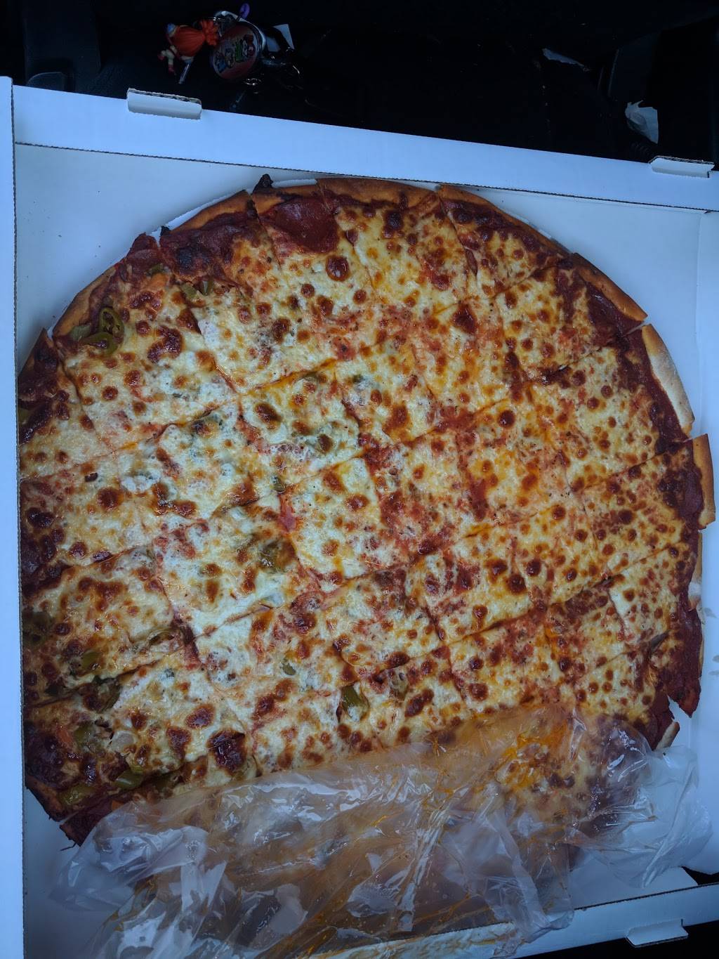 Russos Pizza | restaurant | 11620 S Pulaski Rd, Alsip, IL 60803, USA | 7083896166 OR +1 708-389-6166