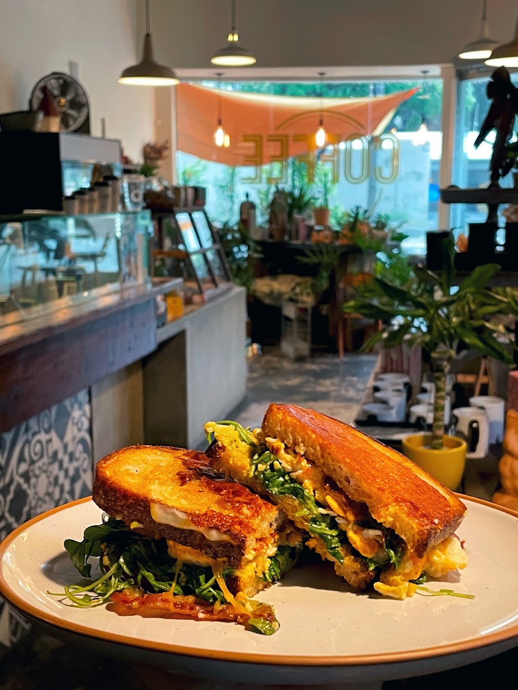 Lo/Cal Coffee & Market - Fairfax | cafe | 487 S Fairfax Ave, Los Angeles, CA 90036, USA | 3235910125 OR +1 323-591-0125