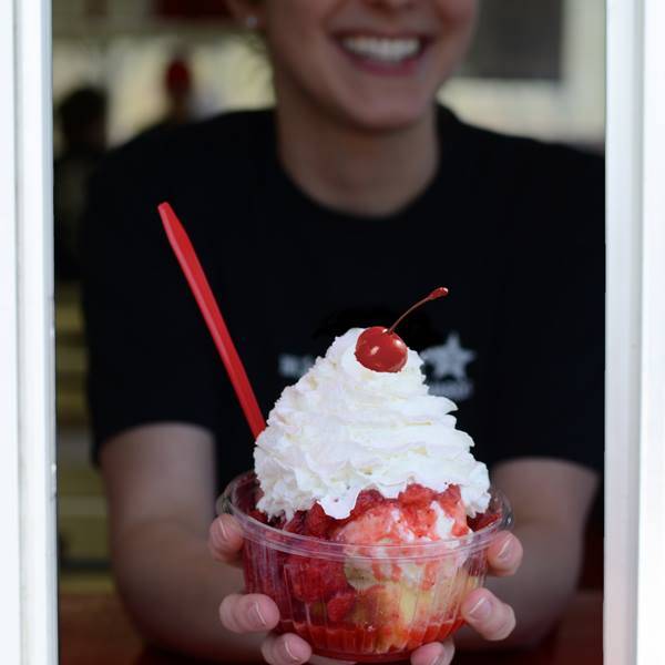 Brusters Real Ice Cream of Erie | restaurant | 3100 W 12th St, Erie, PA 16505, USA | 8148361170 OR +1 814-836-1170