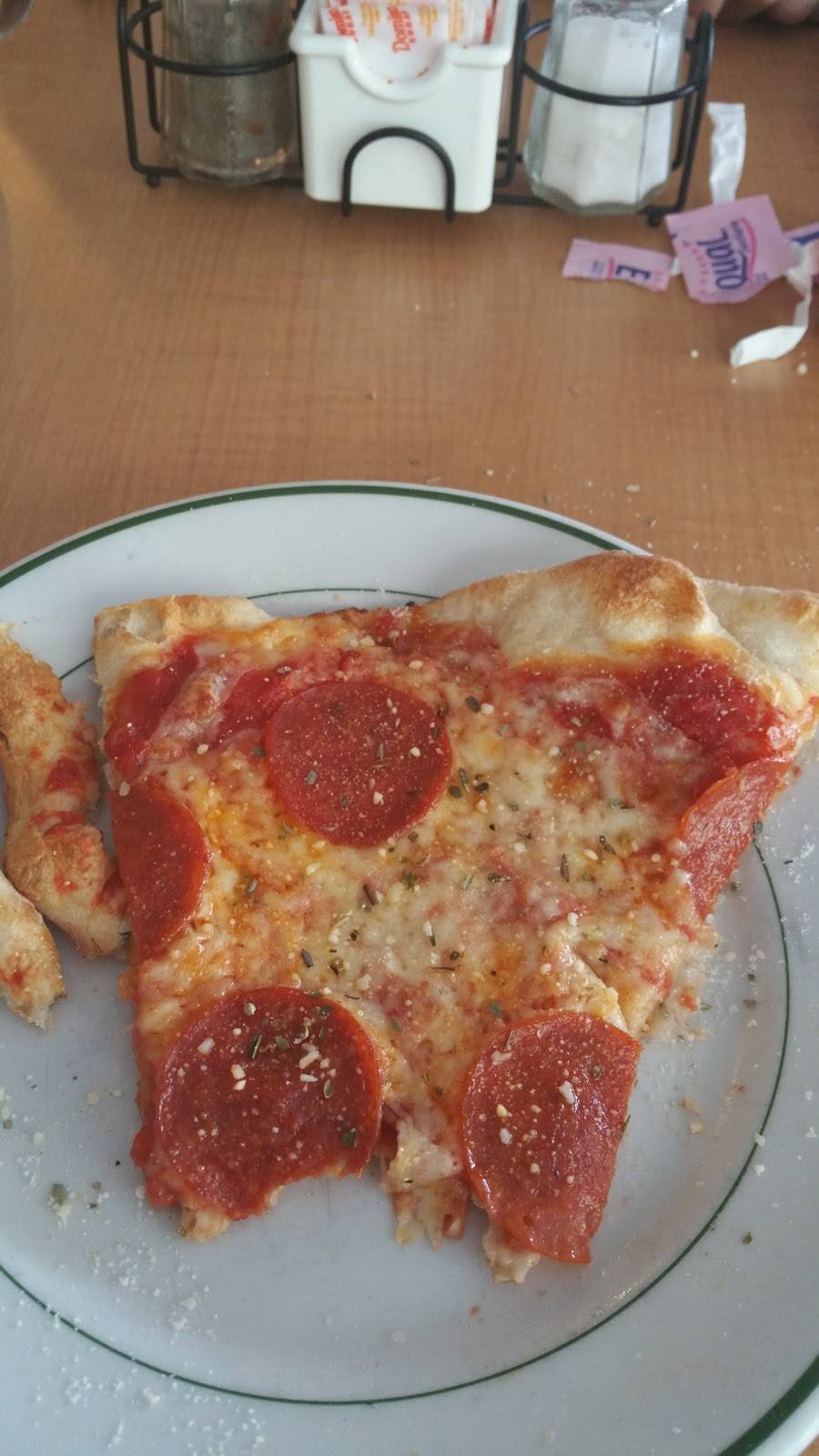 Petes Restaurant & Pizzeria | restaurant | 100 Chestnut St, Kulpmont, PA 17834, USA | 5703731600 OR +1 570-373-1600