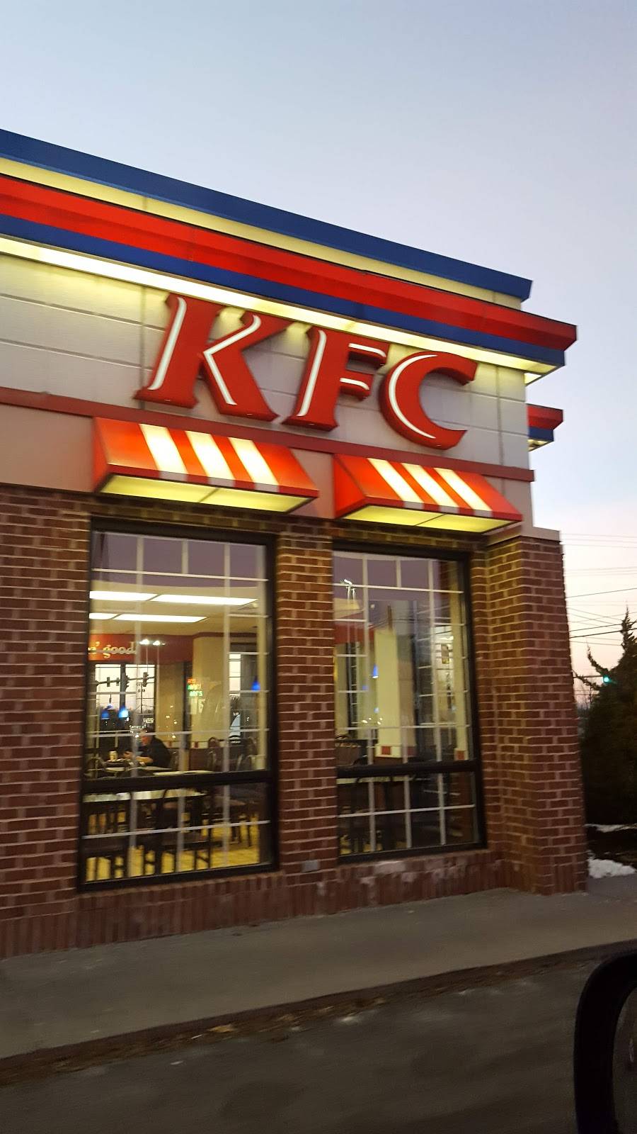 KFC | restaurant | 807 John Marshall Hwy, Front Royal, VA 22630, USA | 5406357119 OR +1 540-635-7119